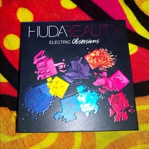 Huda Beauty Electric Obsessions